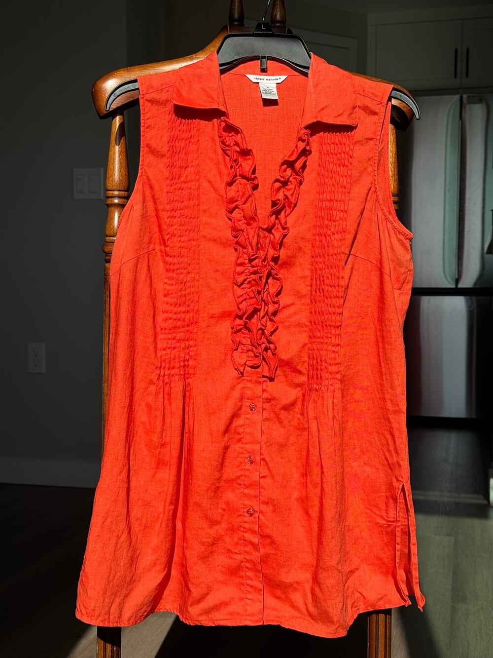 Richard Malcolm Linen Sleeveless Button Front Blouse Orange Ruffle Pintuck Top M